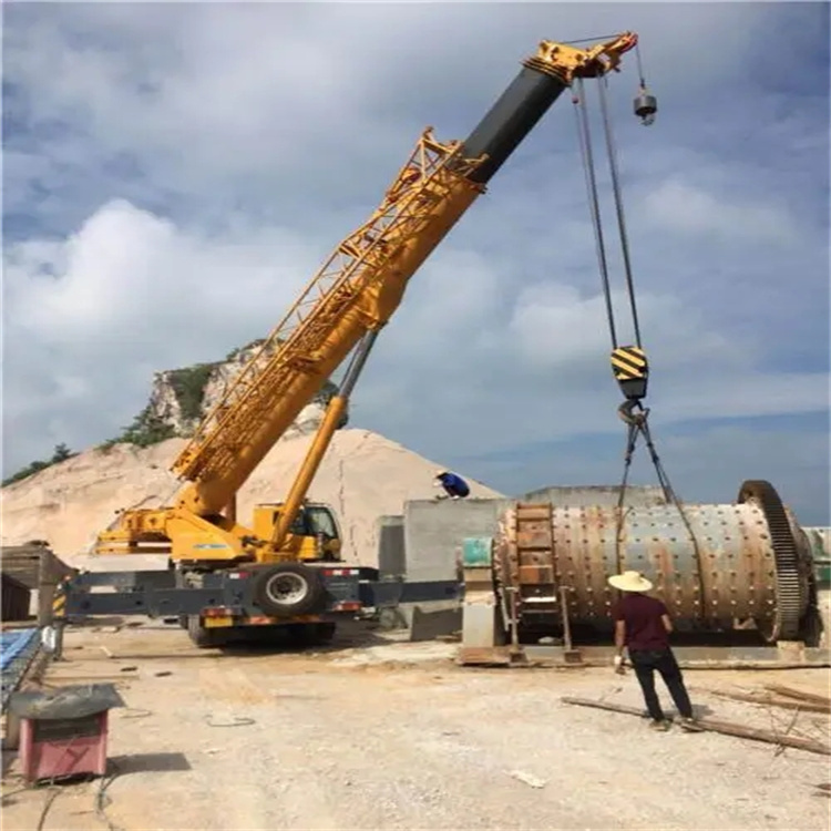 甘洛吊车的运输费用是否包含在租赁费用中